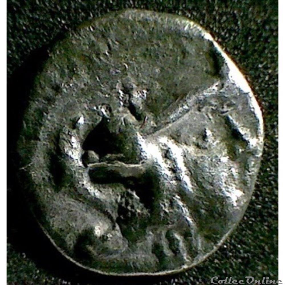 DT série 377 minimi d'argent à la tête de Pallas aux oiseaux monnaie antique gauloise dt serie 377 minimi argent a la tete de pallas aux oiseaux