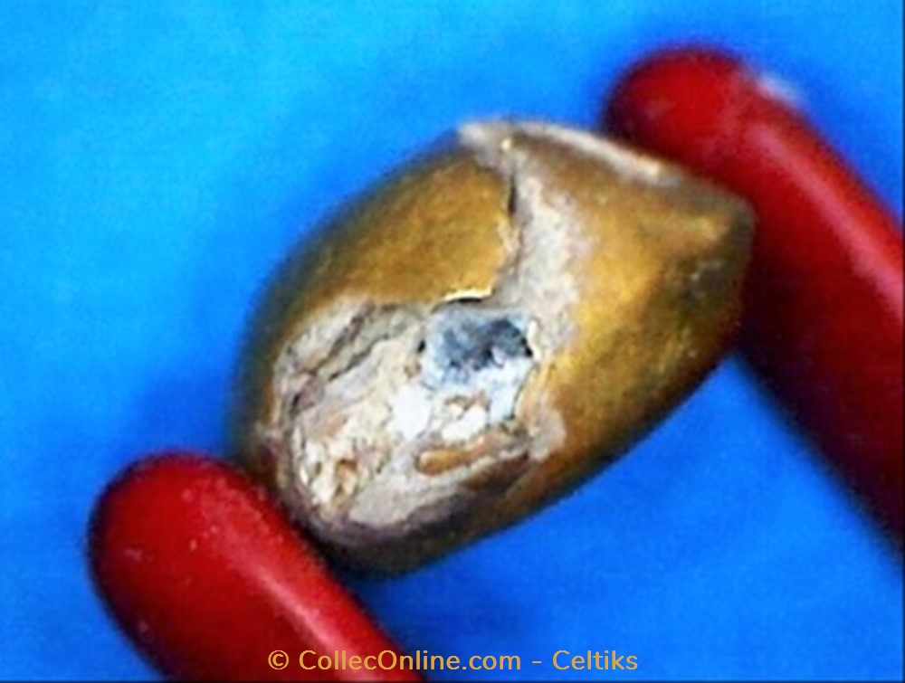 fourre - quart de statère globulaire au seqment monnaie antique av jc ap gauloise fourre quart de statere globulaire au seqment