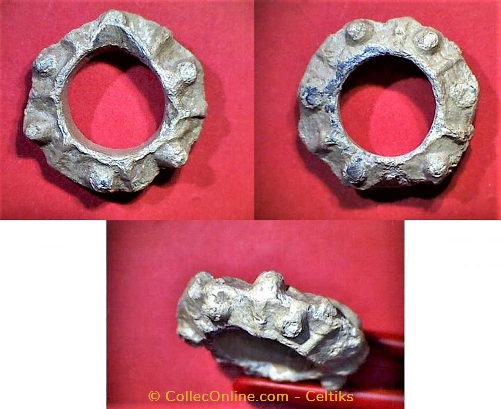 art antiquites archeologie europe fusaiole avec motif