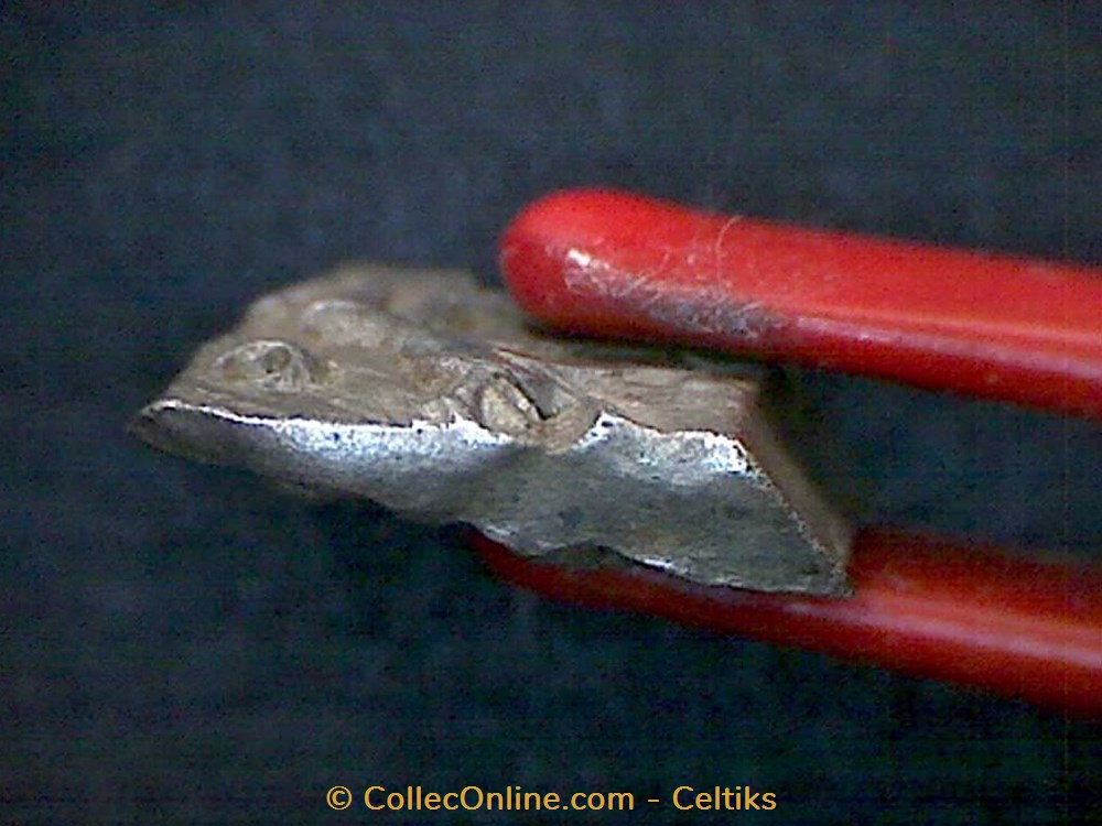 drachme au sanglier et au cercle 2 monnaies antiques celtes drachme au sanglier et au cercle