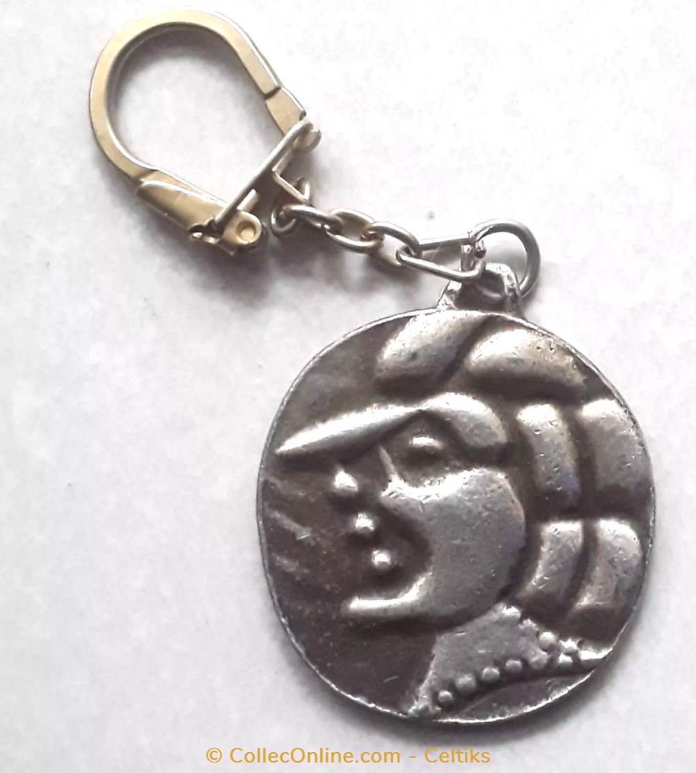 porte clés - monnaie gauloise divers porte cles monnaie gauloise