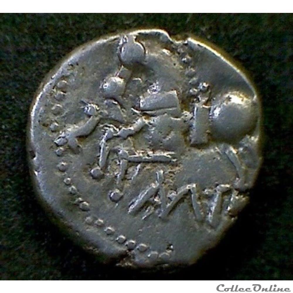 série 944 DT 3245 var quinaire Q.DOCI/SAMF ( S devant poitrail ) monnaie antique gauloise serie 944 dt 3245 var quinaire q doci samf s devant poitrail