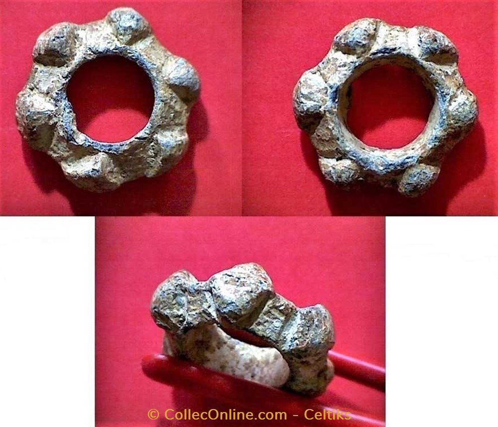 art antiquites archeologie europe fusaiole avec motif