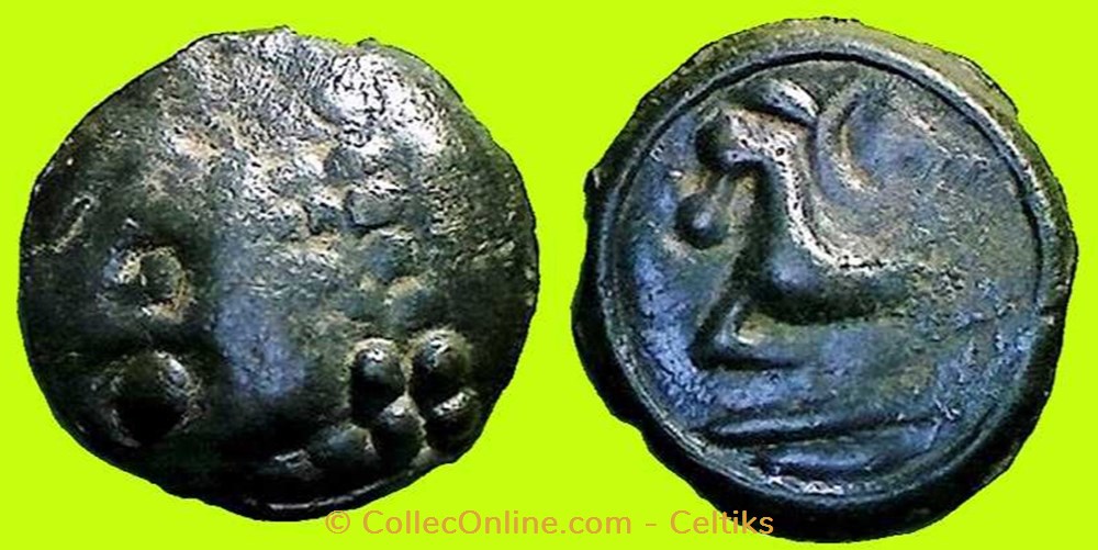 potin tête casquée et rangée de globules monnaies antiques celtes potin tete casquee et rangee de globules