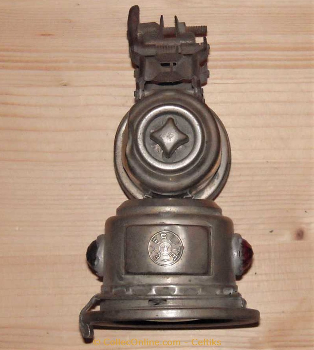 transports lampe a carbure de velo
