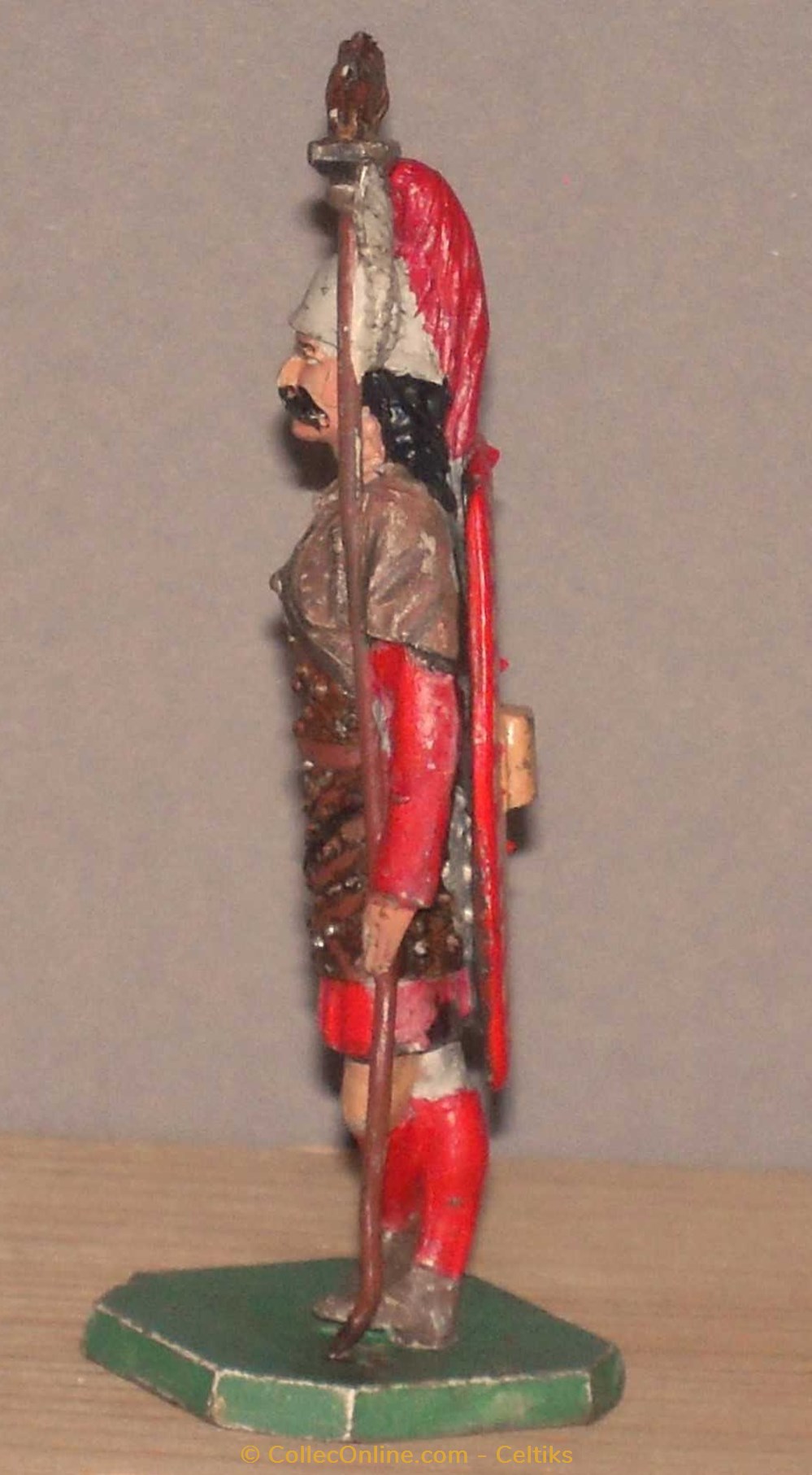 figurines autres rose miniatures