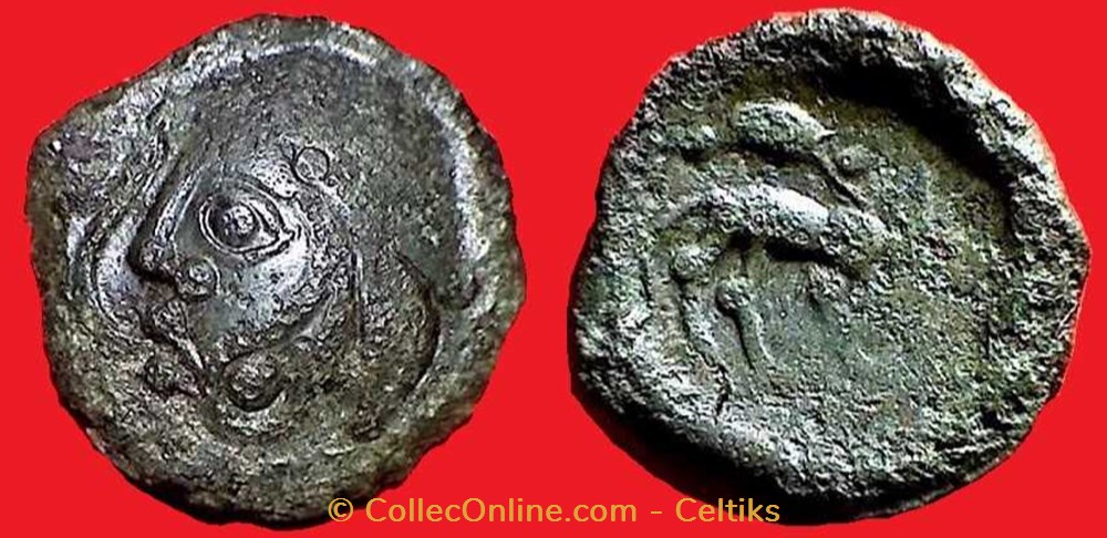 monnaies antiques celtes bronze au monstre griffu et a oiseau