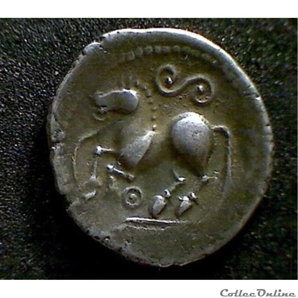 monnaie antique gauloise serie 83 dt 642 quinaire caledv