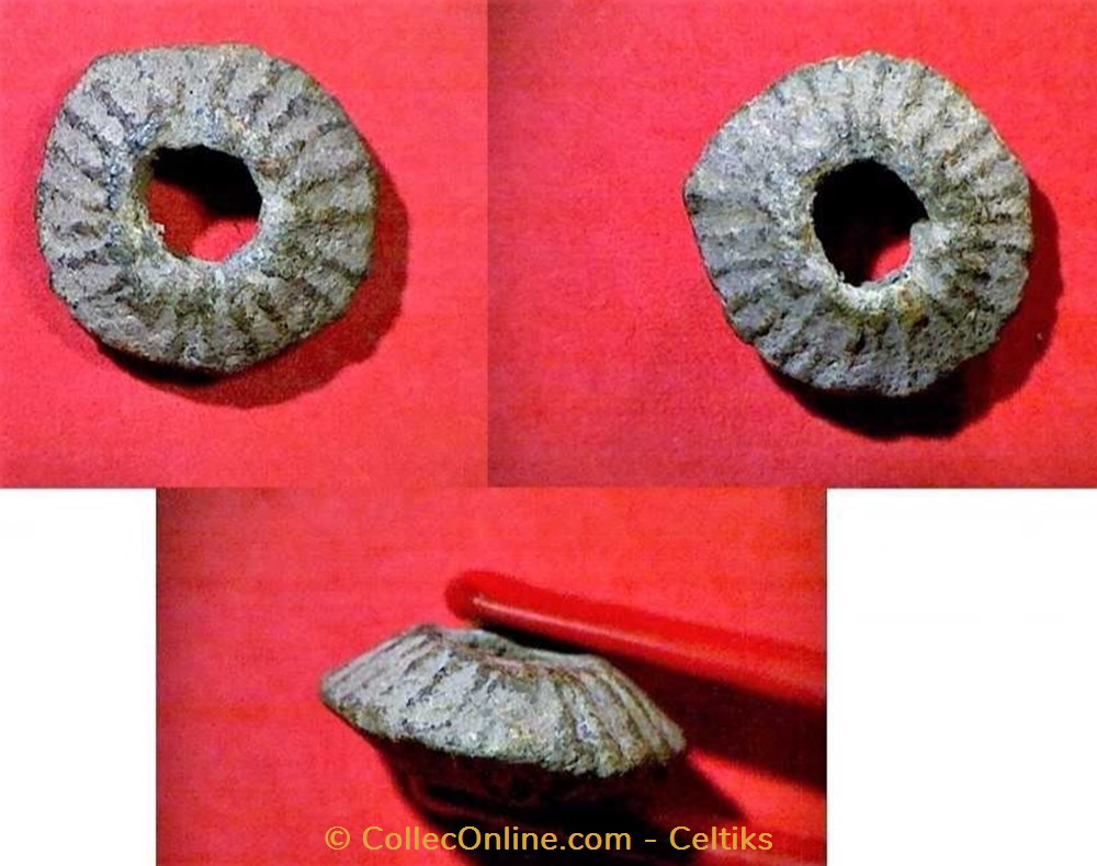 art antiquites archeologie europe fusaiole biconvexe