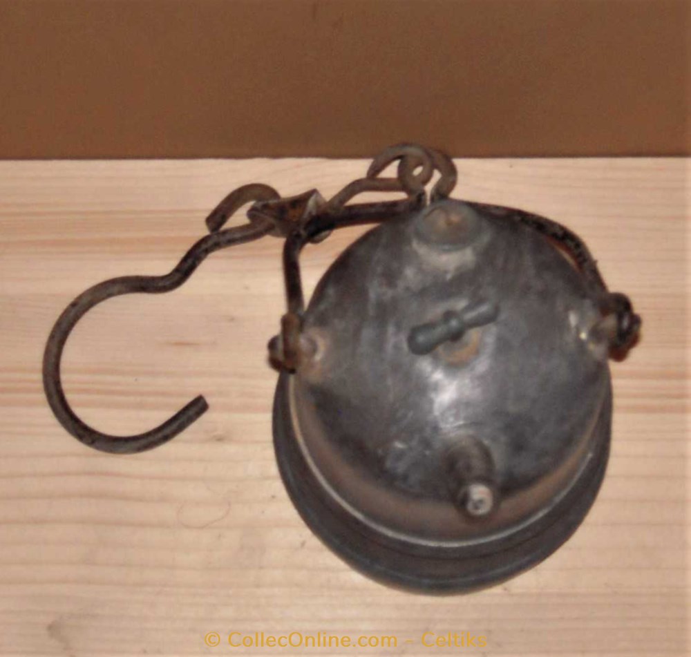 art antiquites eclairage ancien exterieur lampe a carbure
