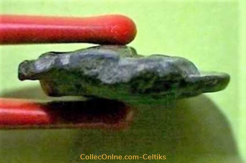 potin à la tête diabolique - cl 1 a var monnaies antiques celtes potin a la tete diabolique cl 1 a var