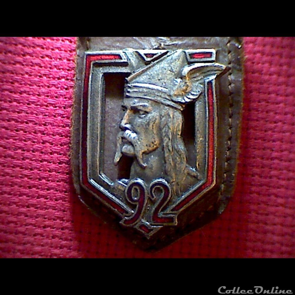 INSIGNE militaire militaria medailles insignes insigne militaire