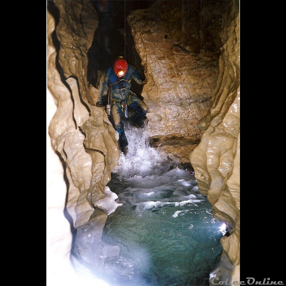 photographie archeologie europe speleo
