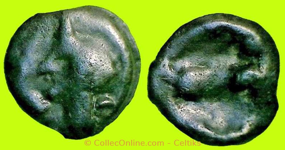 monnaies antiques celtes potin tete degeneree et aux croissants