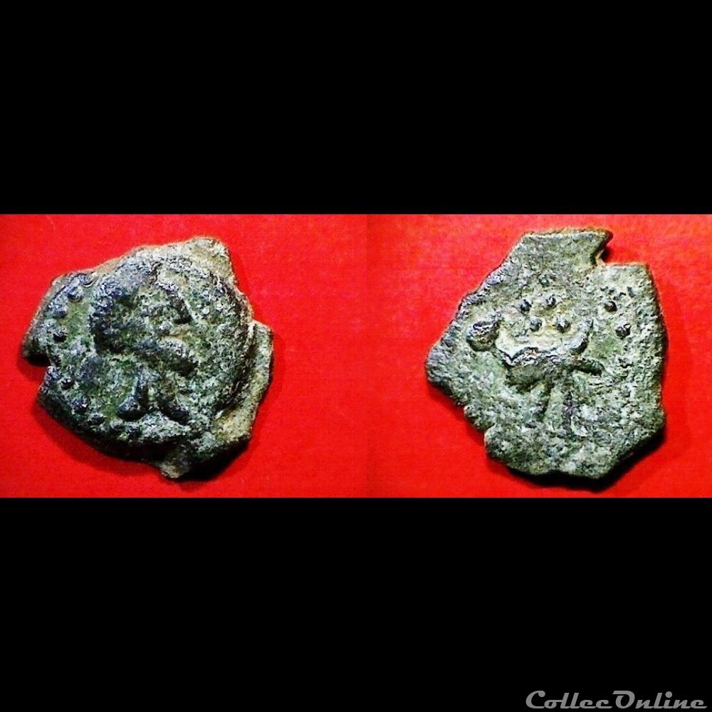 bronze à l'oiseau à gauche 3 monnaie antique gauloise bronze a oiseau a gauche 3