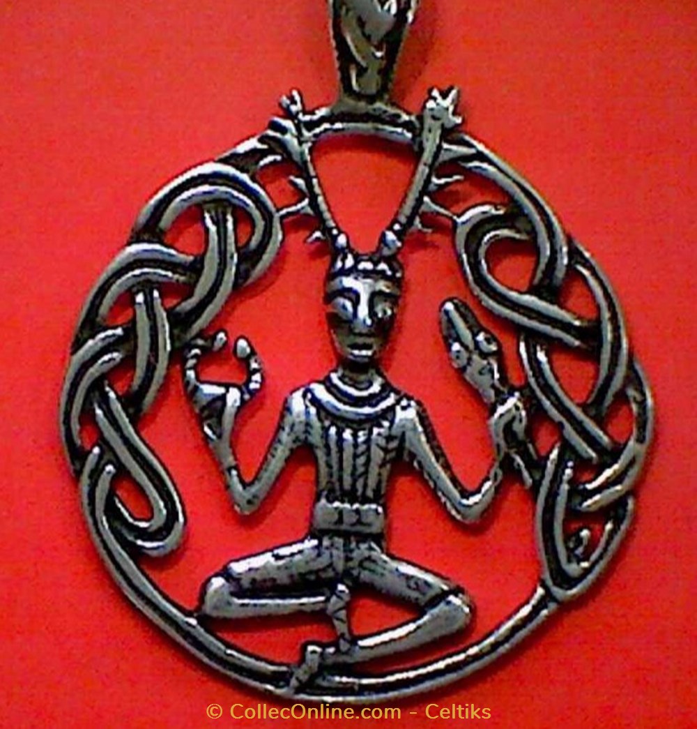 bijoux horlogerie de cou medaillon cernunnos
