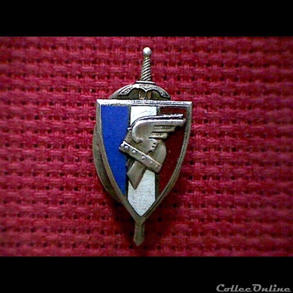 INSIGNE militaire militarium medaille gauloise insigne militaire