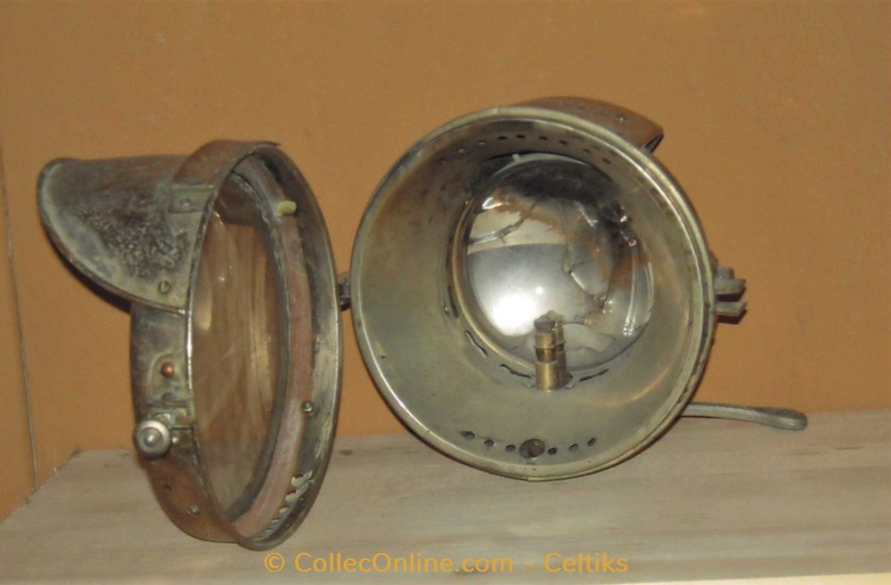 transports phare a acetylene de voiture