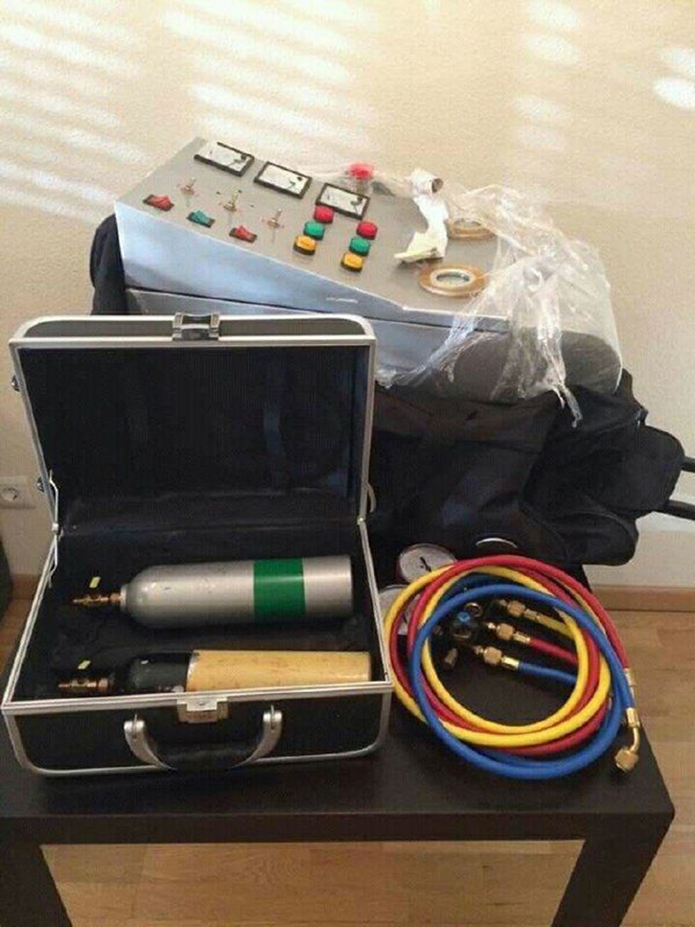 science physique location et vente de machines de nettoyage euro dollar noir vert 0033687846540