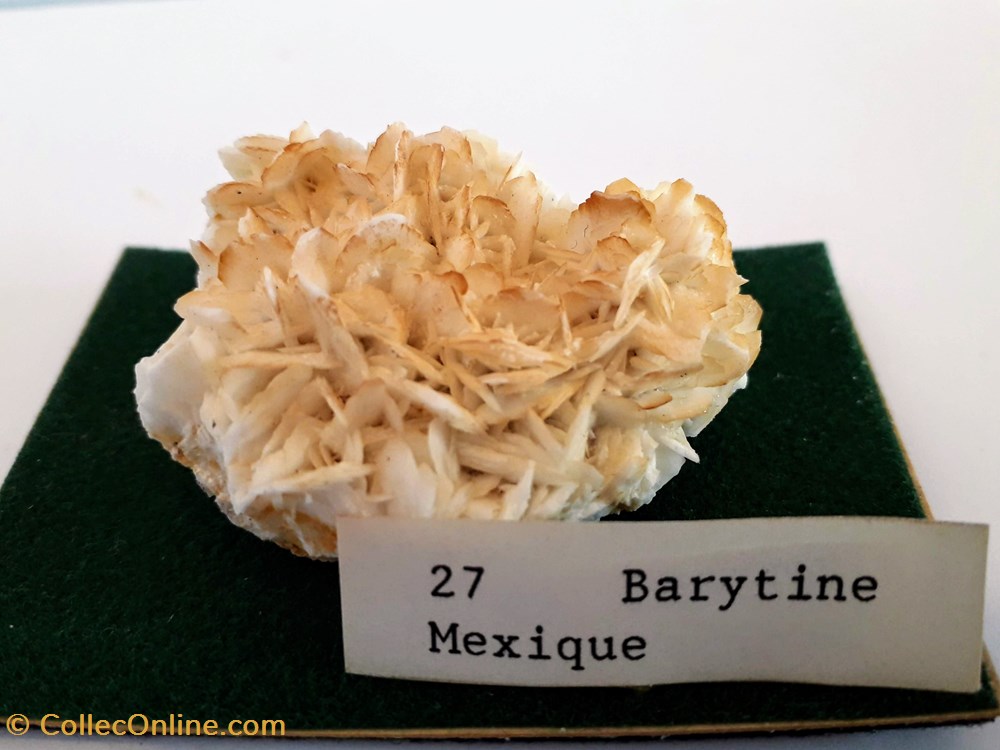 BARYTINE mineraux meteorites barytine