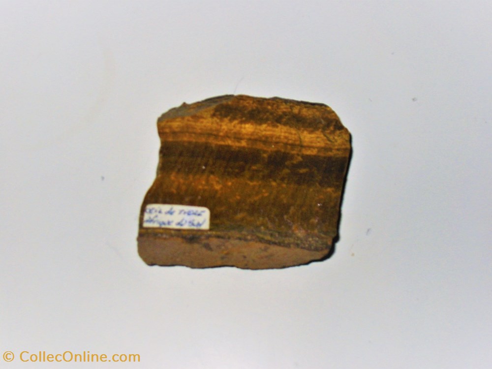 OEIL de TIGRE mineraux meteorites oeil de tigre