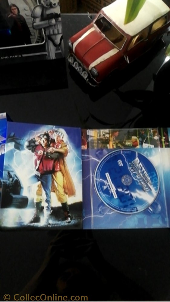 Retour vers le Futur- Coffret Collector trilogie intégrale 4 DVD 3 film blu ray retour vers le futur coffret collector trilogie integrale 4 dvd