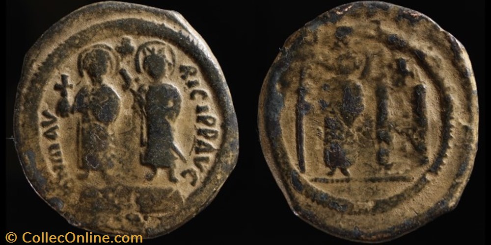 Follis de Maurice, Constantina et Théodosius émis à Cherson (582-602 ap J.-C.) monnaie antique av jc byzantine follis de maurice constantina et theodosius emis a cherson 582 602 ap j c