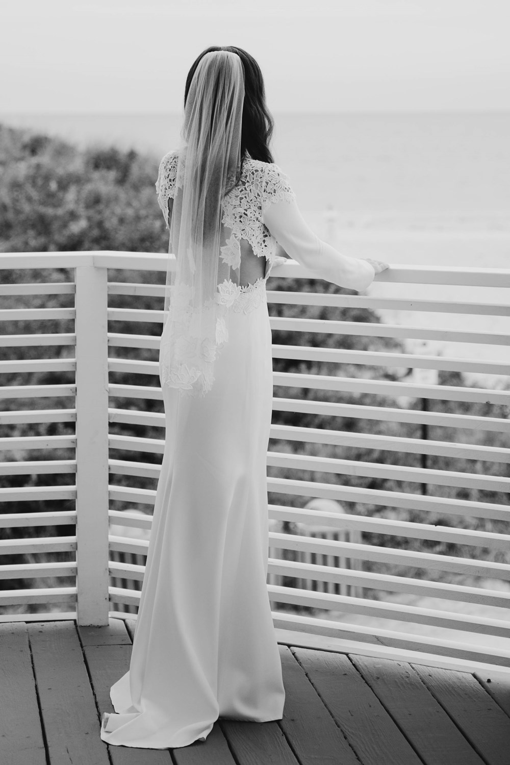 black-and-white-image-of-a-bride black and white image of a bride