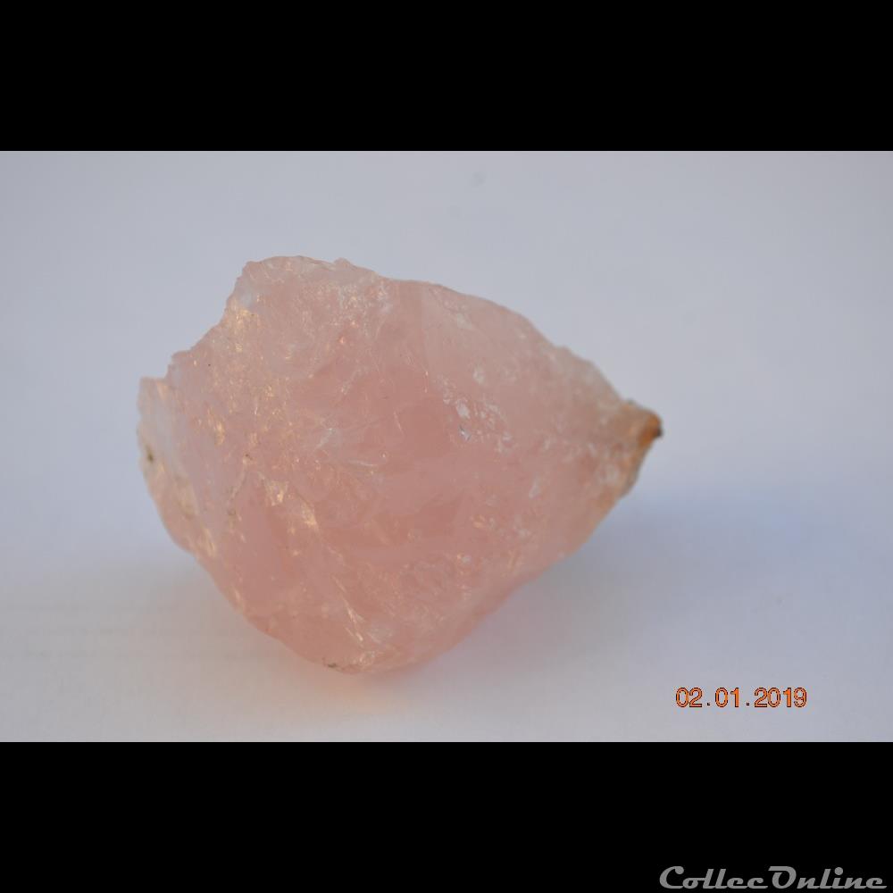 mineraux quartz rose
