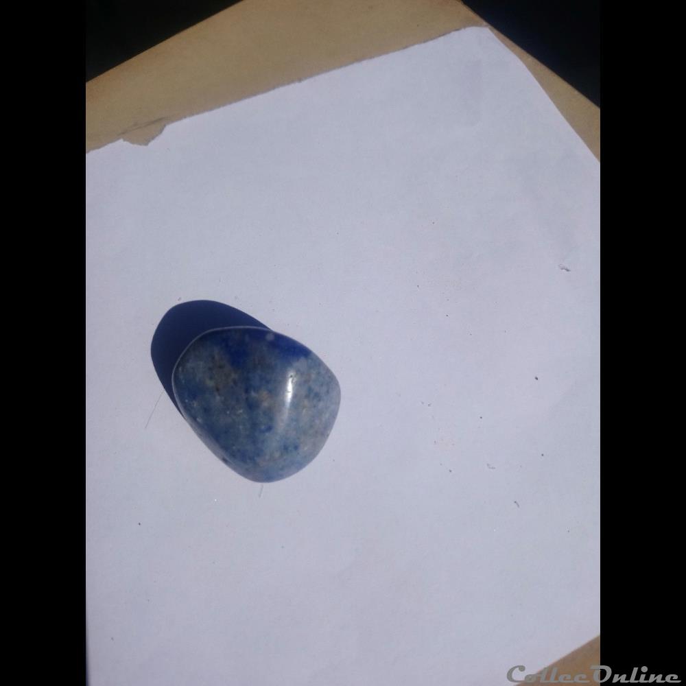 mineraux aventurine bleue
