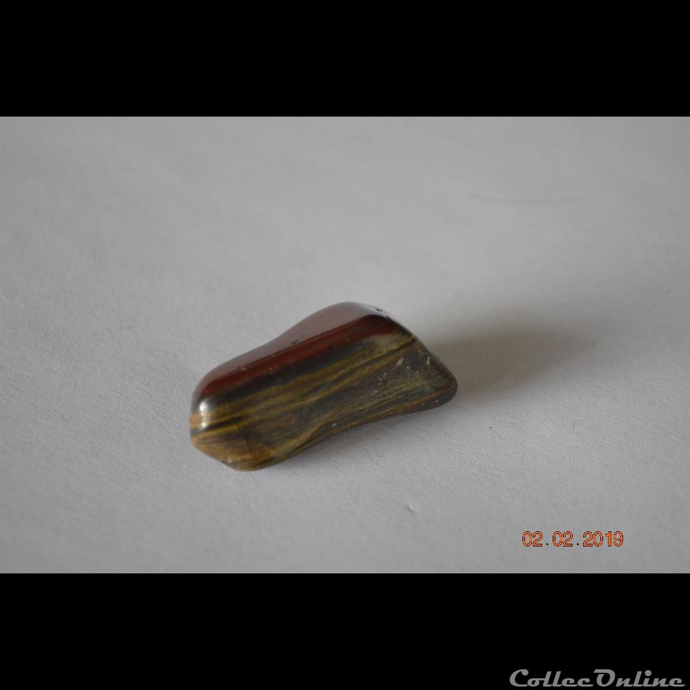 mineraux oeil de fer