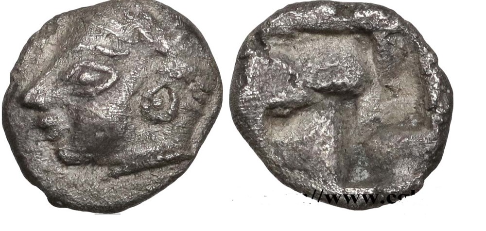 monnaies antiques grecques colophon hemiobole tete archaique apollon a gauche carre creux quadripartite
