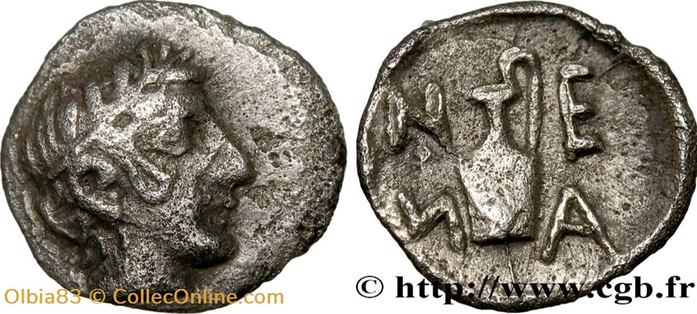 Néandria / Hemiobole / Tête laurée d’Apollon - Oenochoé + N-E/A-N monnaies antiques grecques neandria hemiobole tete lauree d apollon oenochoe n e a n