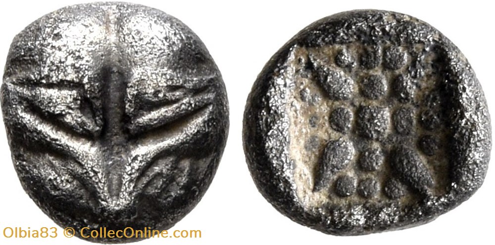 Milet / 1/32 eme de statère / Tête de Lion - Motif Stéllaire dans carré creux monnaies antiques grecques milet 1 32 eme de statere tete de lion motif stellaire dans carre creux