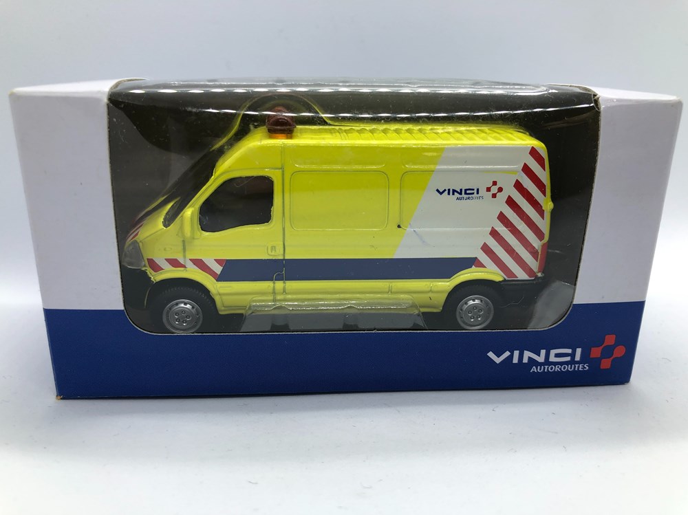 Renault Master II ph2 Vinci Autoroutes modeles reduits voitures renault master ii ph2 vinci autoroutes