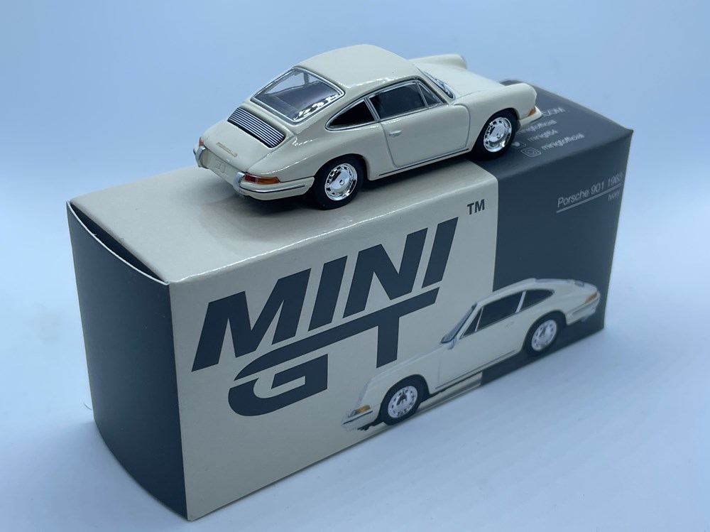 642 / Porsche 901 1963 modeles reduits voitures 642 porsche 901 1963