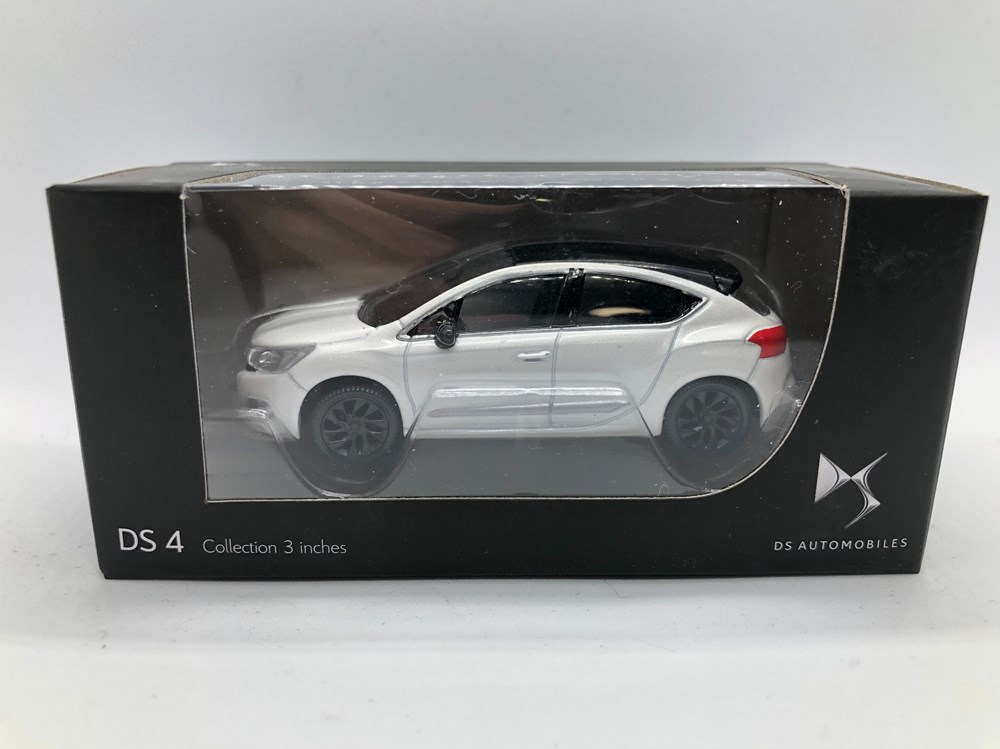 DS 4 Crossback modeles reduits voitures ds 4 crossback