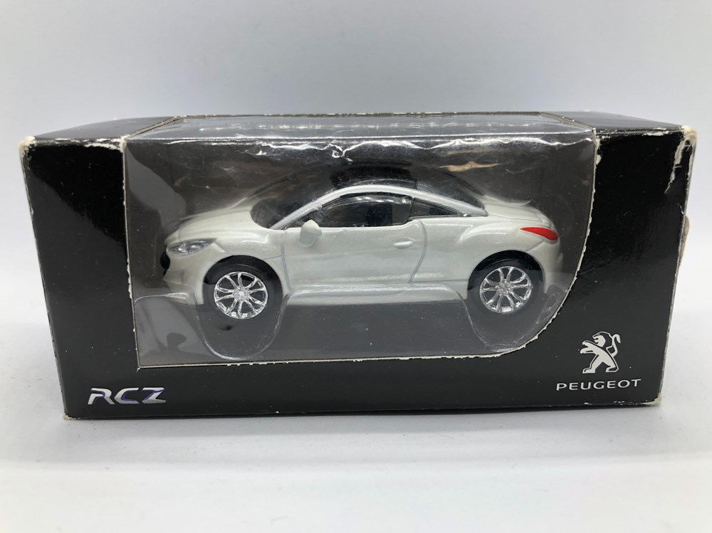 Peugeot RCZ modeles reduits voitures peugeot rcz