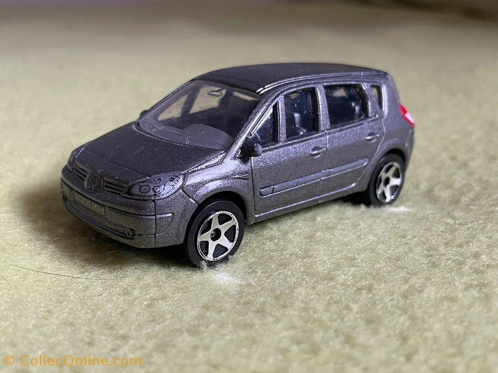modeles reduits voitures renault scenic ii