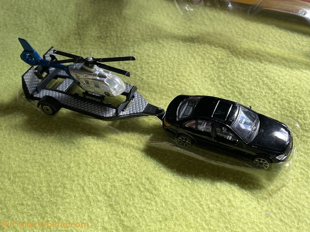 Mercedes Classe C + hélicoptère Police modeles reduits voitures mercedes classe c helicoptere police