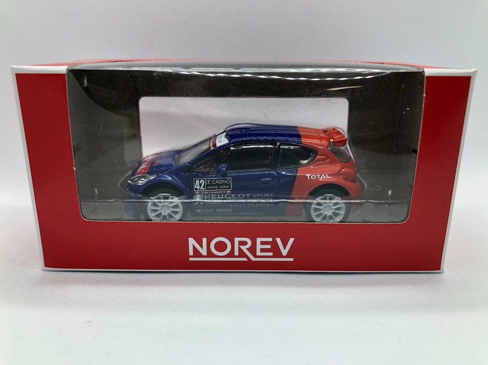 Peugeot 208 T16 WRC #42 modeles reduits voitures peugeot 208 t16 wrc 42