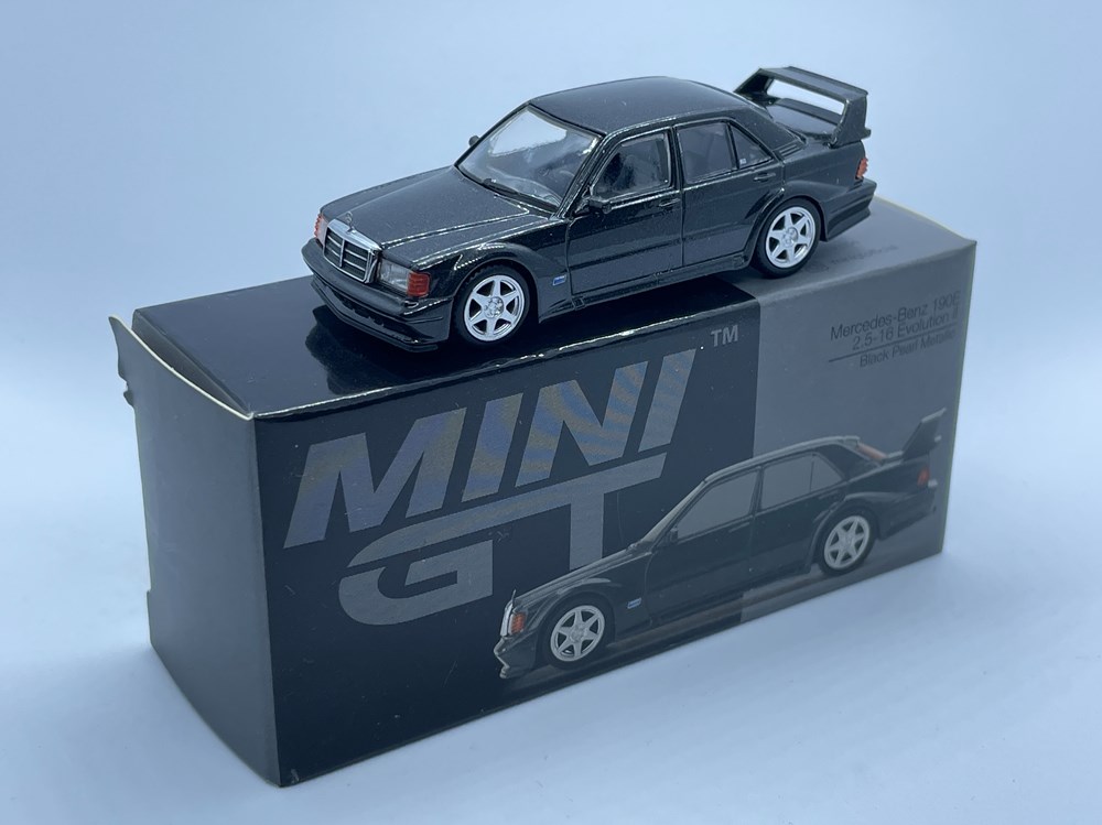 164 / Mercedes-Benz 190E 2.5-16 Evolution II modeles reduits voitures 164 mercedes benz 190e 2 5 16 evolution ii