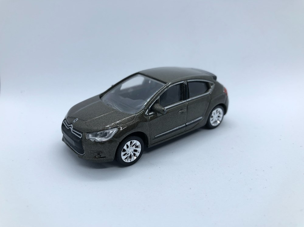 Citroën DS4 modeles reduits voitures citroen ds4