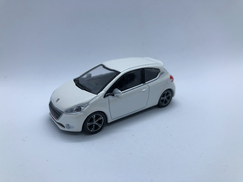 Peugeot 208 GTI modeles reduits voitures peugeot 208 gti