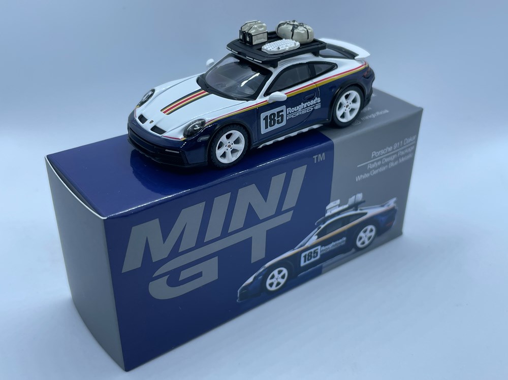 modeles reduits voitures 805 porsche 911 dakar