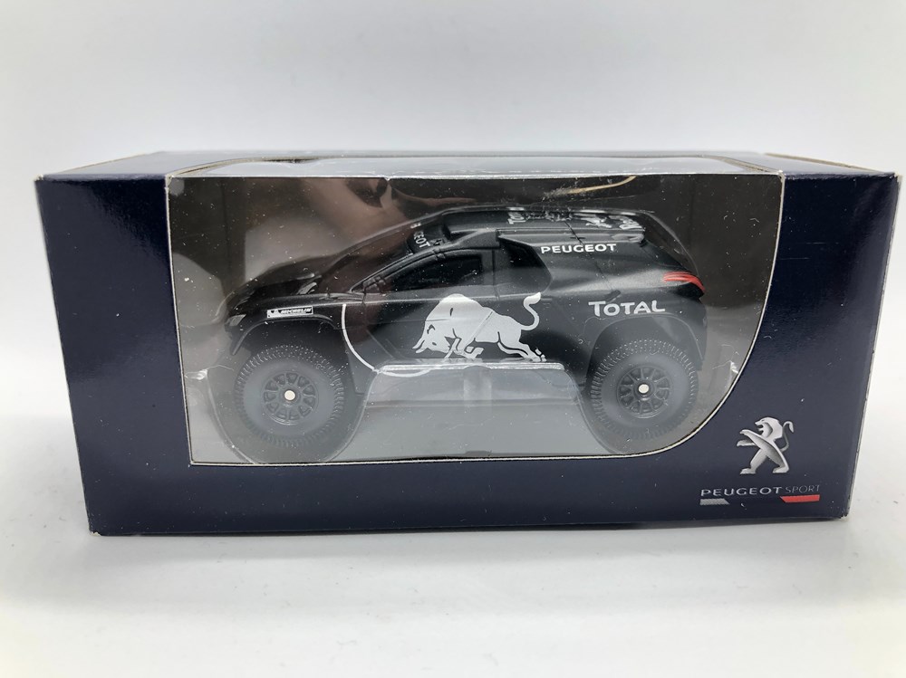 modeles reduits voitures peugeot 2008 dkr red bull black