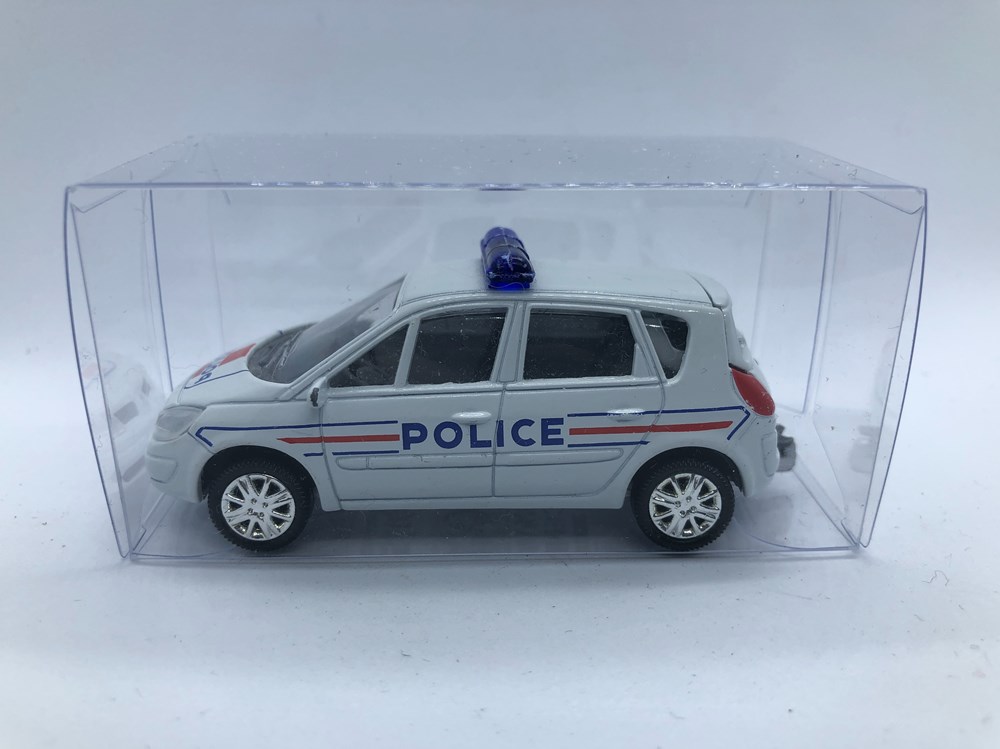 modeles reduits voitures renault scenic i police