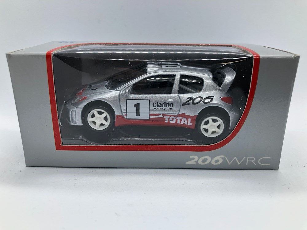 Peugeot 206 WRC Total Clarion #1 modeles reduits voitures peugeot 206 wrc total clarion 1