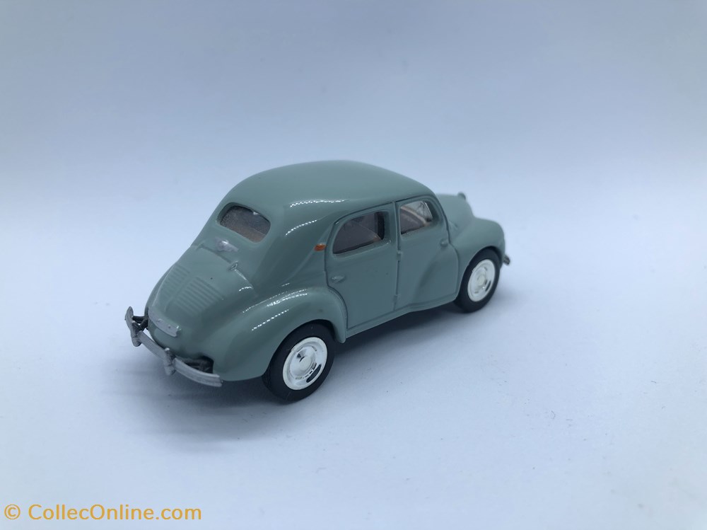 Renault 4 CV 2 modeles reduits voitures renault 4 cv
