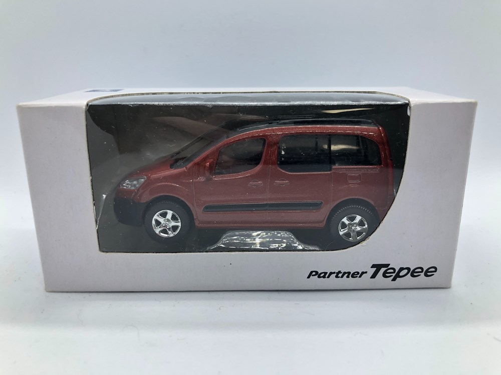 Peugeot Partner Teepee modeles reduits voitures peugeot partner teepee